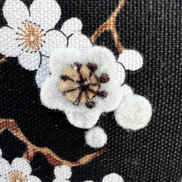 Lulu Guinness Women's Black Twill White Floral Pattern Shoulder Strap Totes Bag - Picture 4 of 12